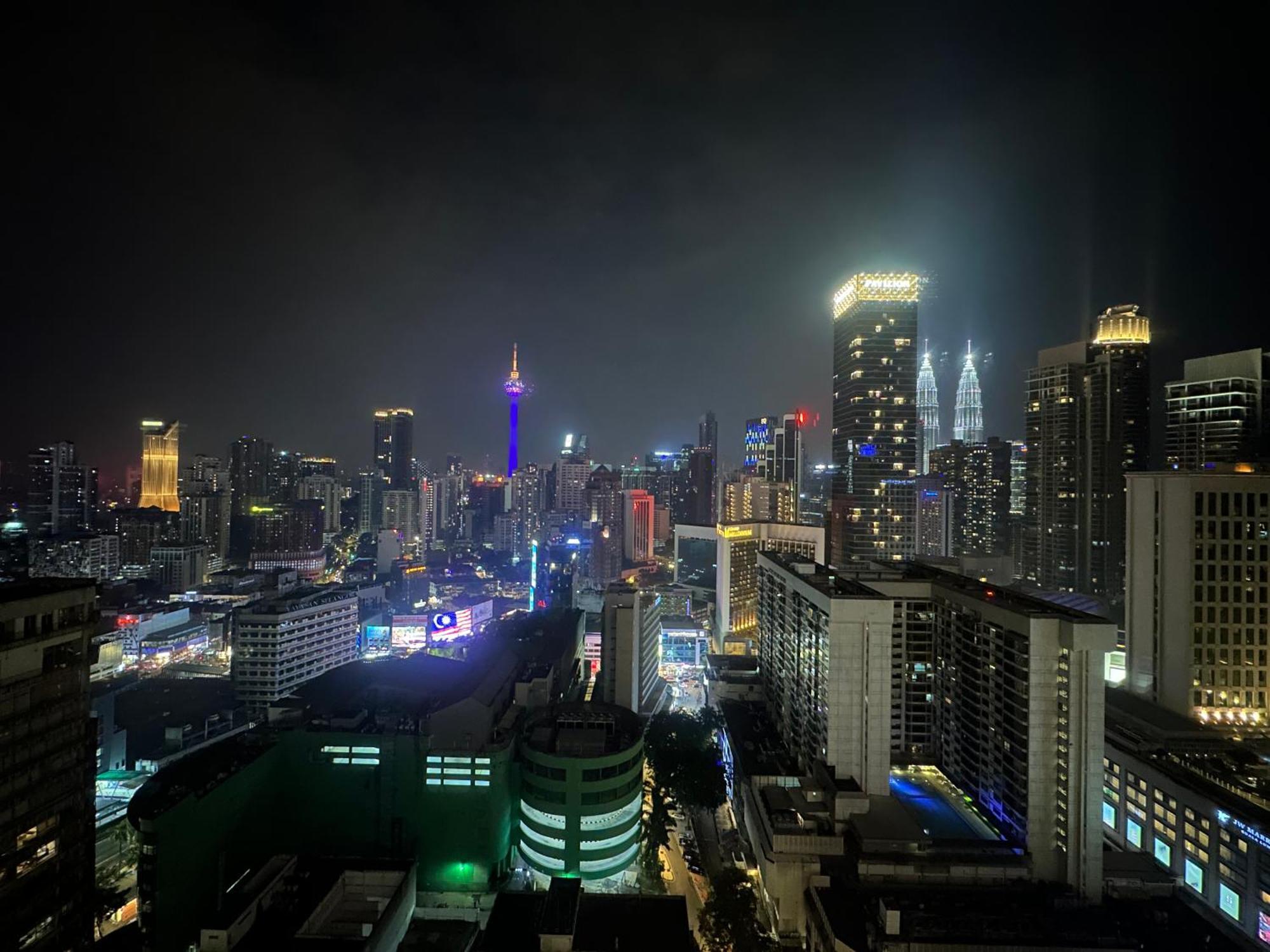 The Axon Suites Bukit Bintang Klcc By Skyscraper Kuala Lumpur Exteriér fotografie